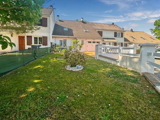 Maison à vendre 299 990 € 4 pièces 3 chambres 90 m² 290 m² de terrain Centre Sud Cesson 77240