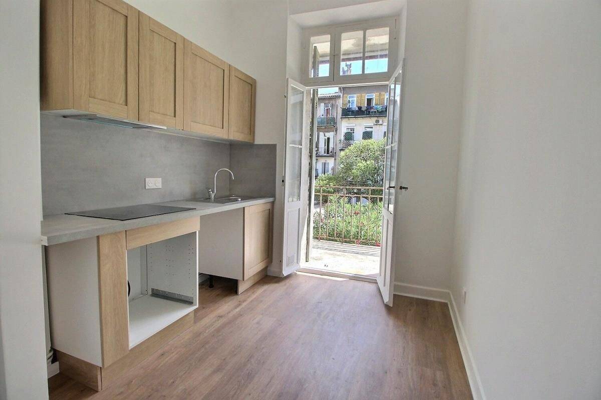 Appartement 3 pièces 58 m² · à Marseille 5ème Arrondissement · 58 m² · 1 160 €/mois