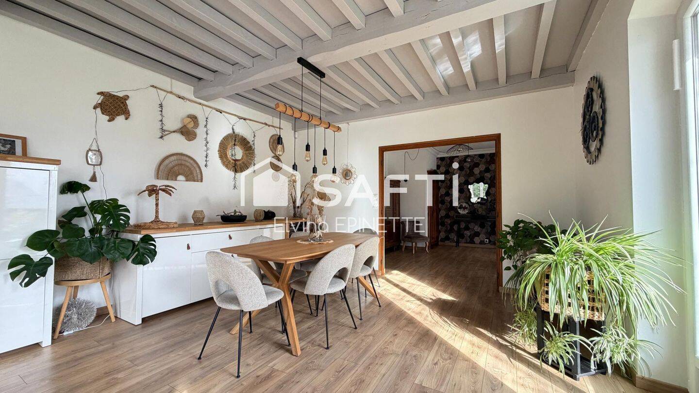 Maison 7 pièces 259 m² · à Saint-Jean-de-Moirans · 259 m² · 549 000 €