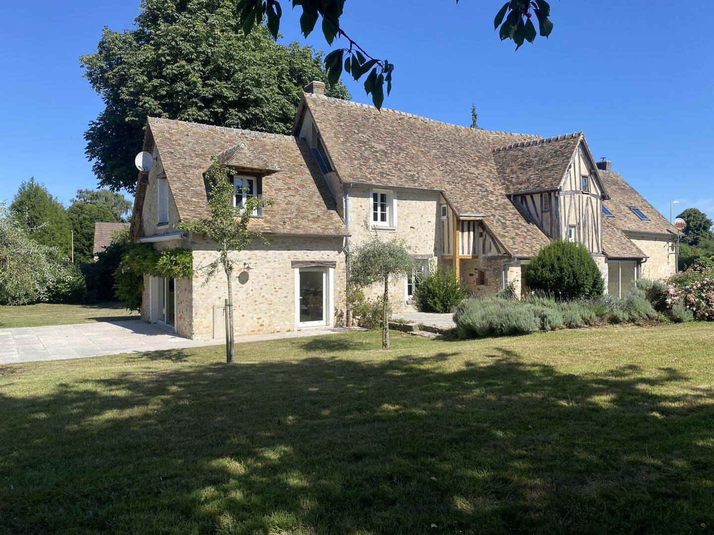 Maison 13 pièces 332 m² · à Pacy-sur-Eure · 332,1 m² · 791 000 €