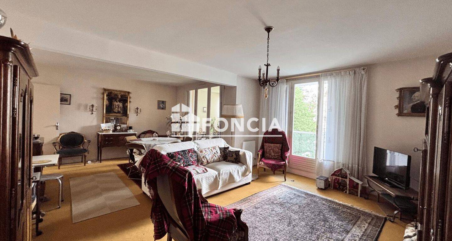 Appartement 5 pièces 113 m² · à Orléans · 113 m² · 203 900 €