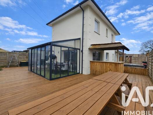 Maison à vendre 387 500 € 4 pièces 3 chambres 93 m² 263 m² de terrain Ouest Biganos 33380