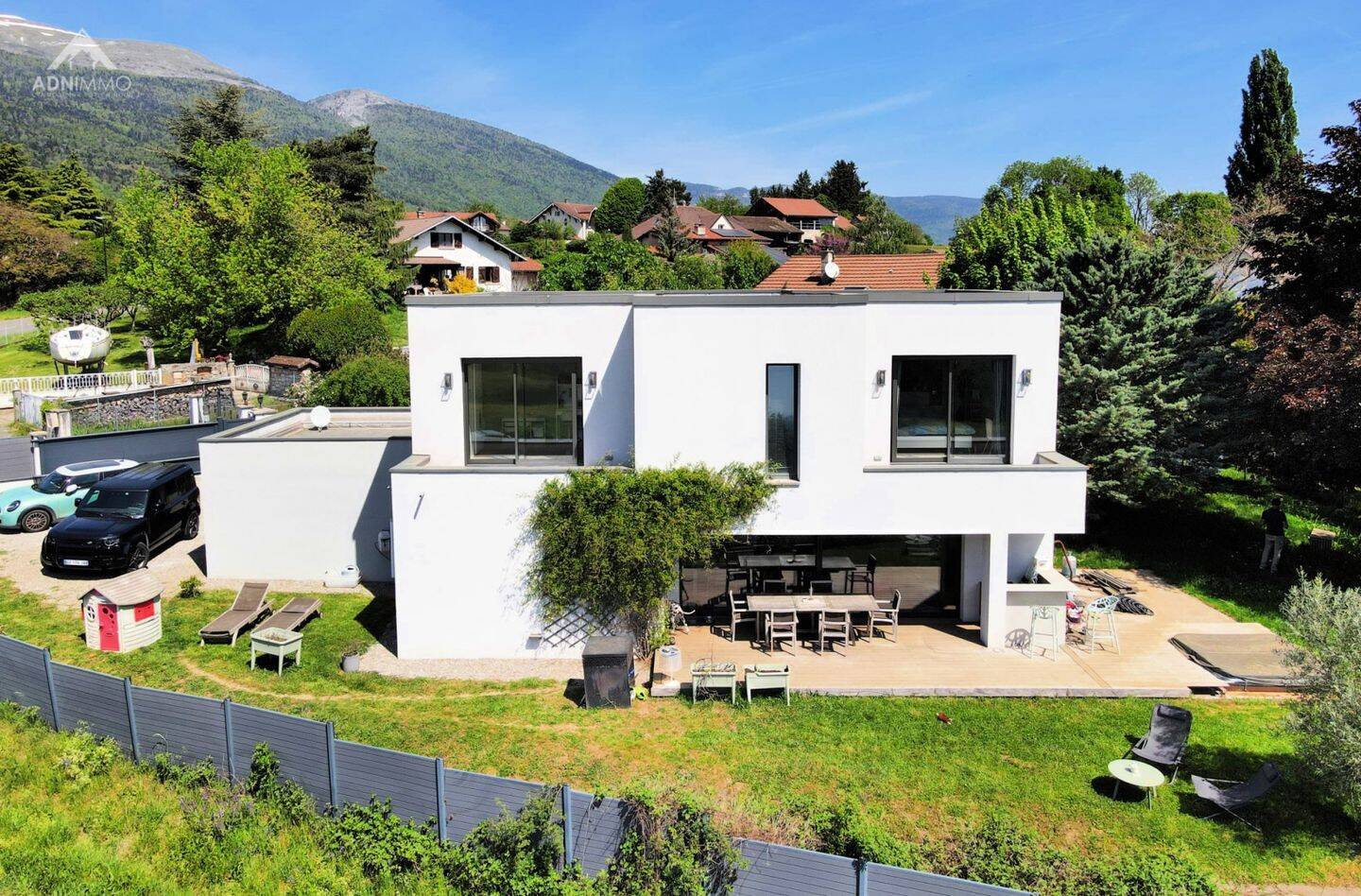 Maison 5 pièces 166 m² · à Saint-Genis-Pouilly · 166 m² · 965 000 €