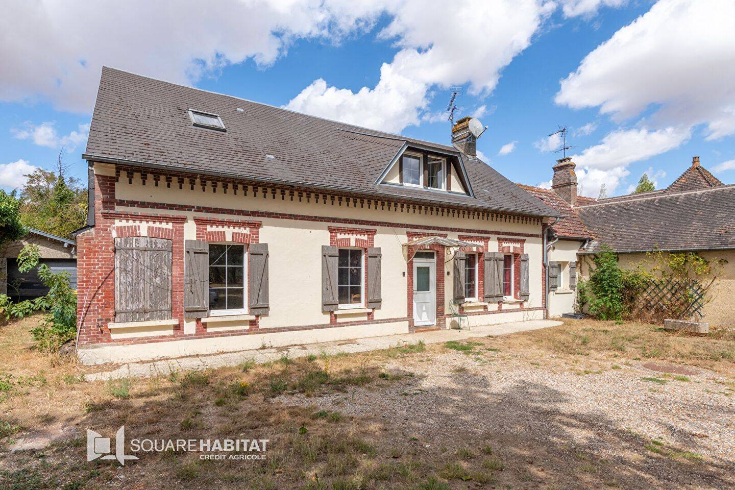 Maison 4 pièces 114 m² · à Chavigny-Bailleul · 114 m² · 160 000 €