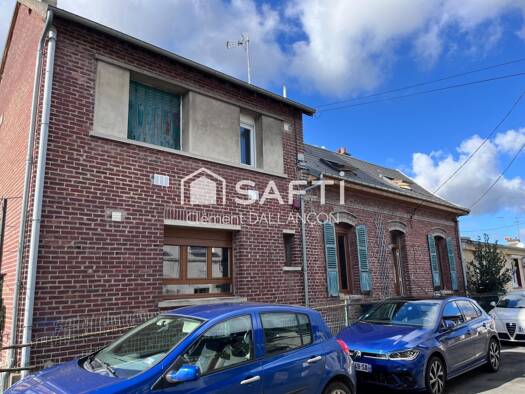 Maison à vendre 59 990 € 7 pièces 4 chambres 112 m² 265 m² de terrain Nord Ham 80400