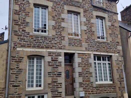 Maison à vendre 180 000 € 6 pièces 5 chambres 150 m² 115 m² de terrain Plénée-Jugon 22640