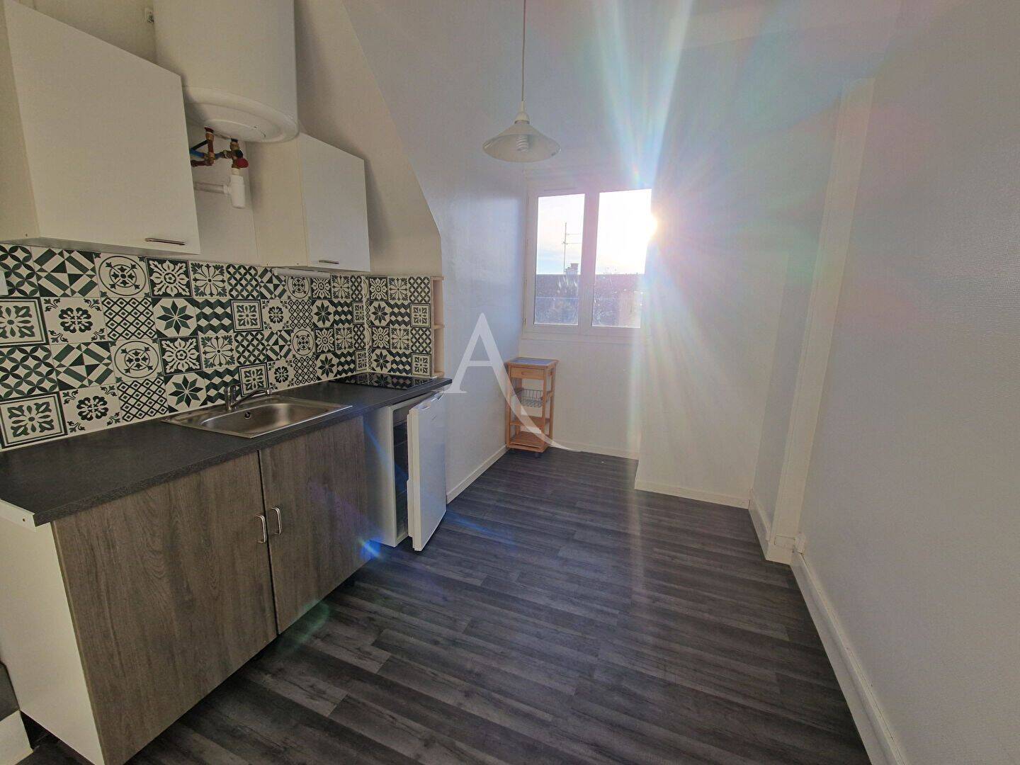 Appartement 1 pièce 10 m² · à Caen · 9,6 m² · 470 €/mois
