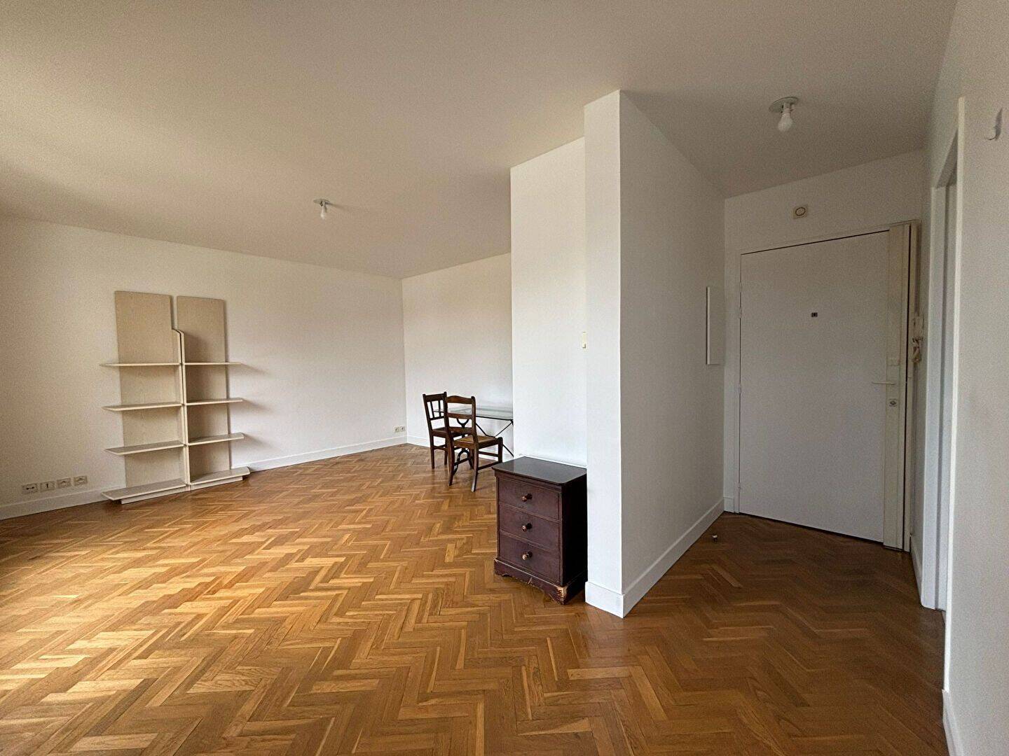 Appartement 1 pièce 32 m² · à Sens · 32 m² · 415 €