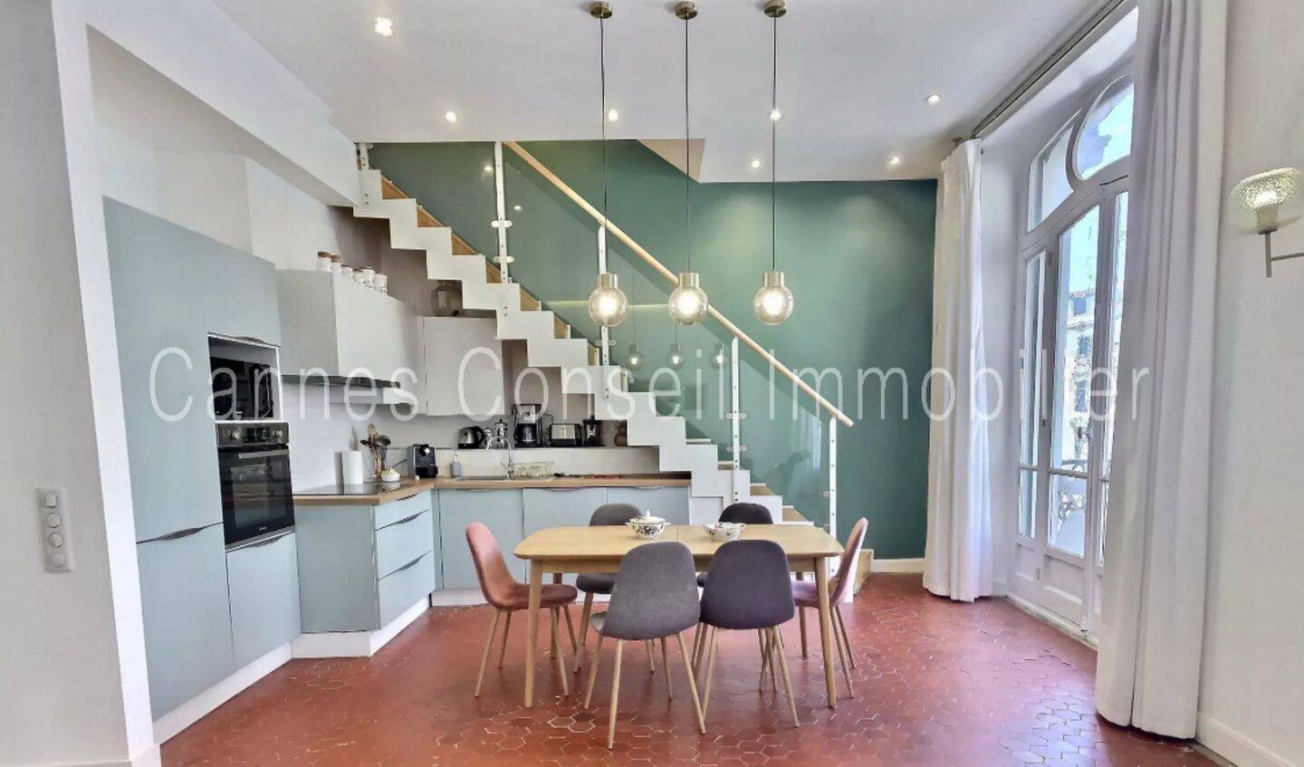Appartement 4 pièces 90 m² · à Cannes · 90,2 m² · 1 778 €/mois