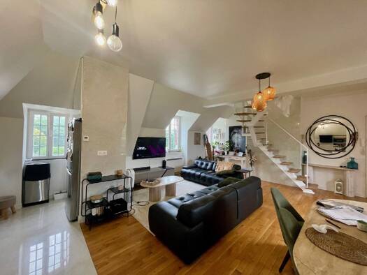 Duplex à vendre 329 000 € 5 pièces 3 chambres 118 m² RDC Milly-la-Forêt 91490