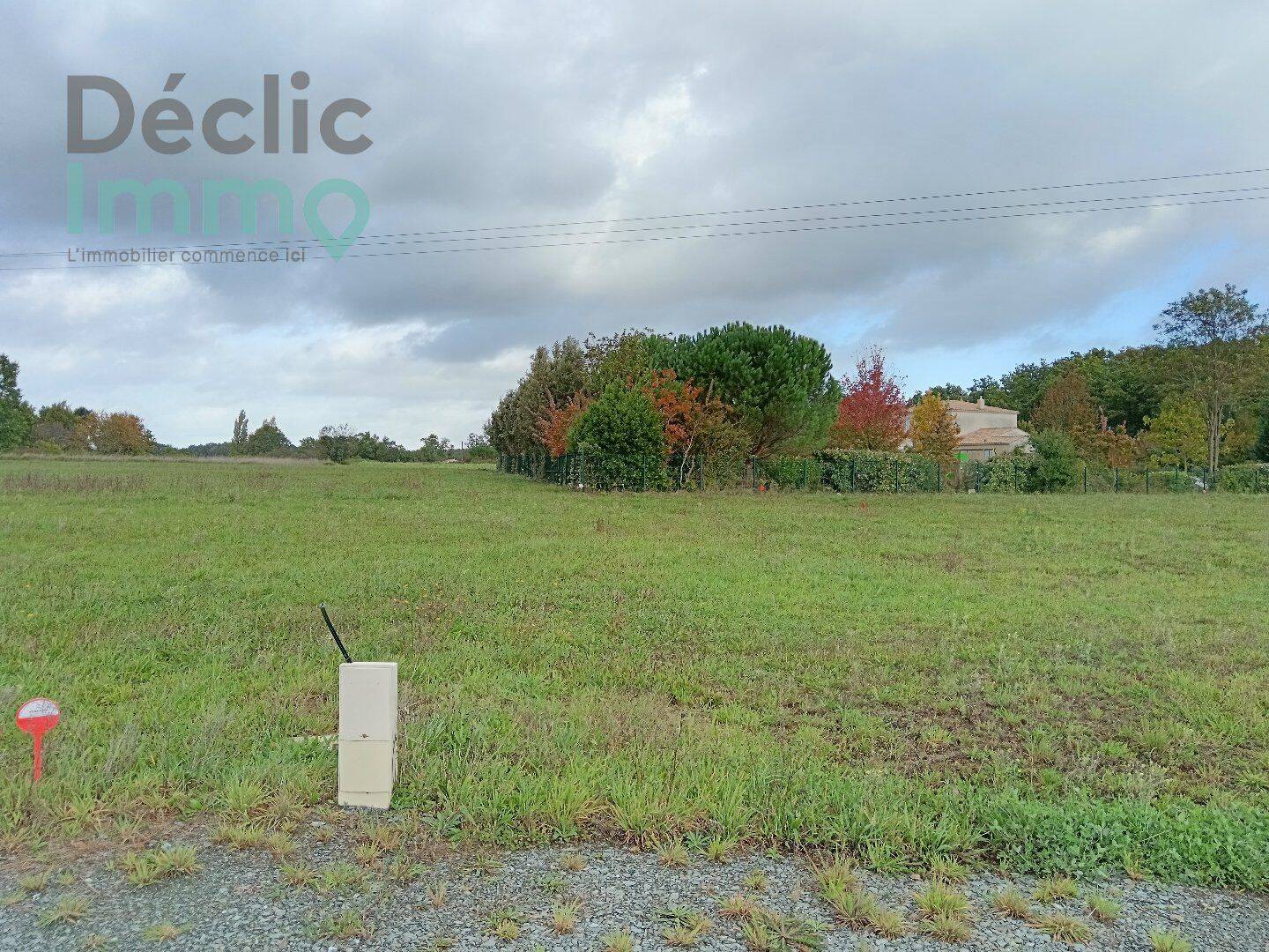 Terrain de 706 m² à Taillebourg - photo 2