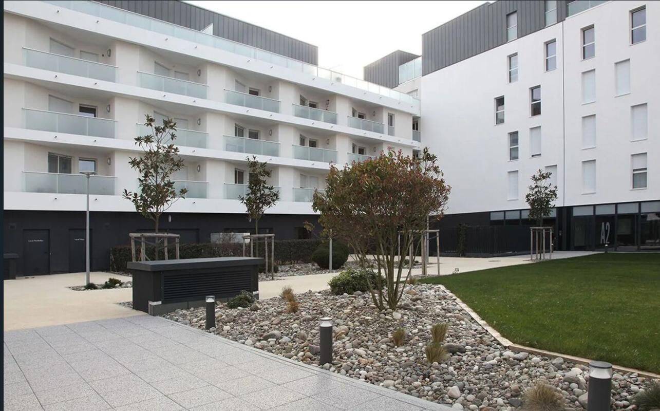 Appartement 2 pièces 57 m² · à La Rochelle · 56,5 m² · 851 €/mois