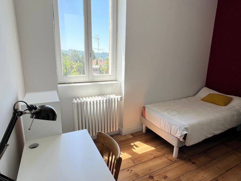 Appartement 1 pièce 9 m² · à Billère · 9 m² · 500 €