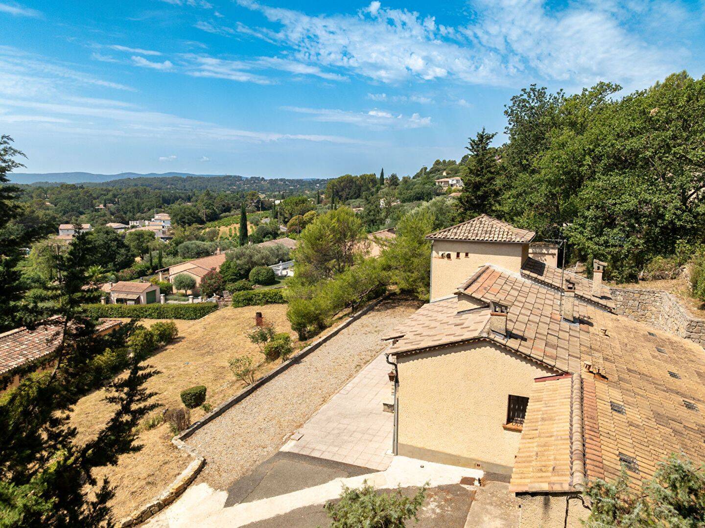 Maison 4 pièces 83 m² · à Lorgues · 83 m² · 355 000 €