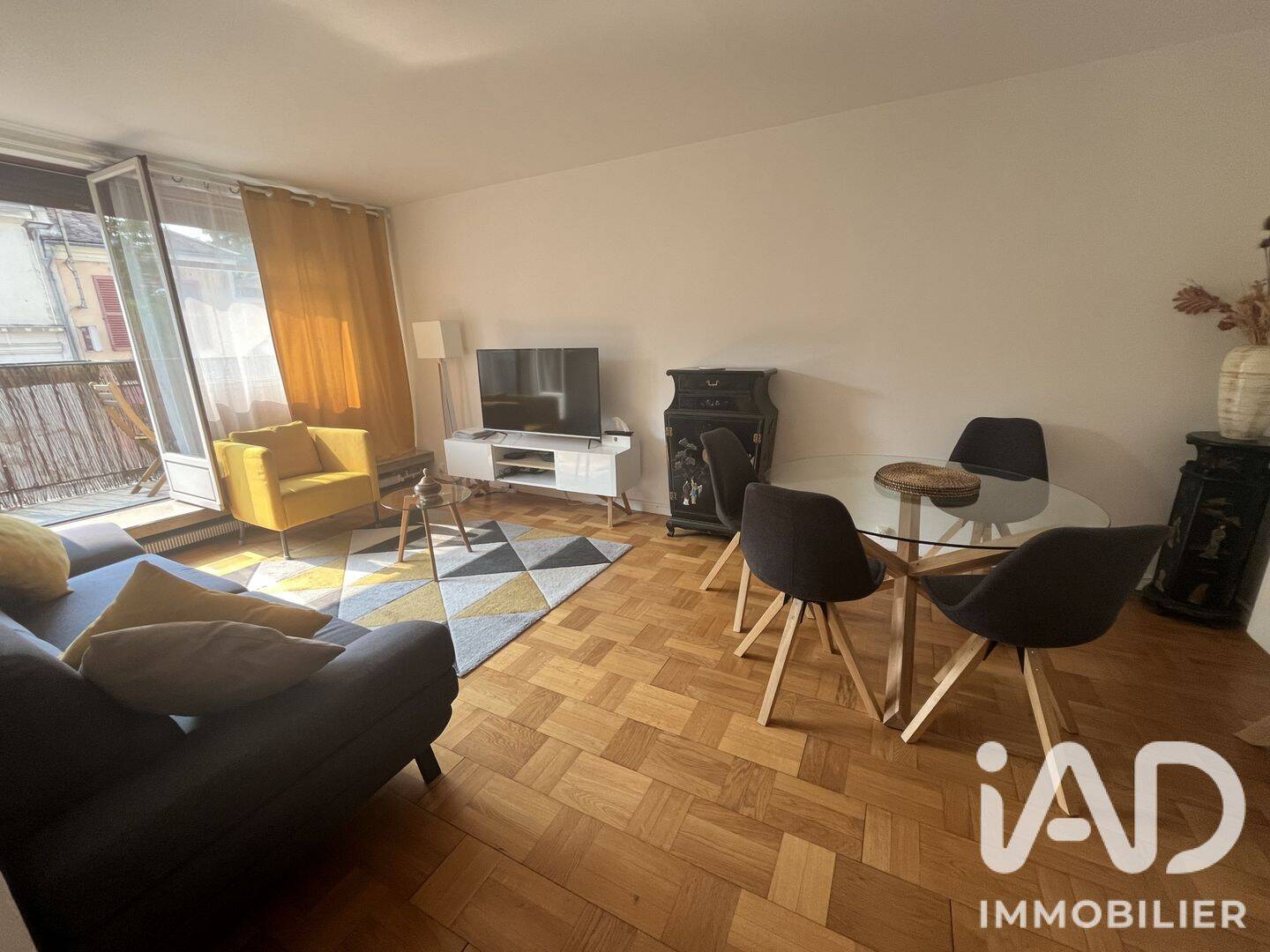 Appartement 3 pièces 63 m² · à Fontainebleau · 63 m² · 1 650 €