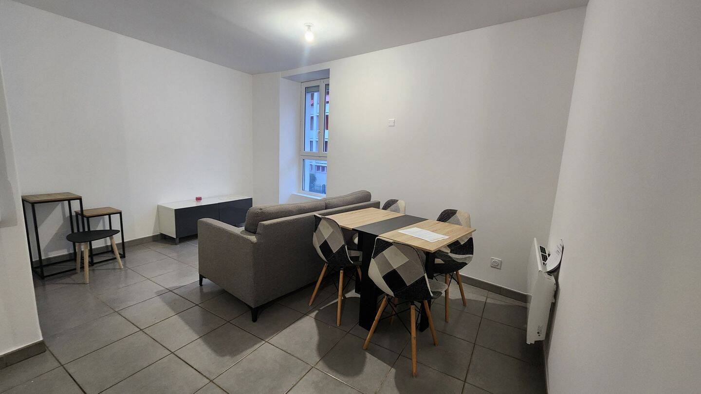 Appartement 2 pièces 33 m² · à Nîmes · 33 m² · 495 €