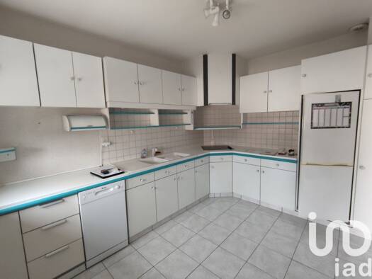 Maison à vendre 142 000 € 4 pièces 2 chambres 68 m² 443 m² de terrain Saint Germain du Val La Flèche 72200