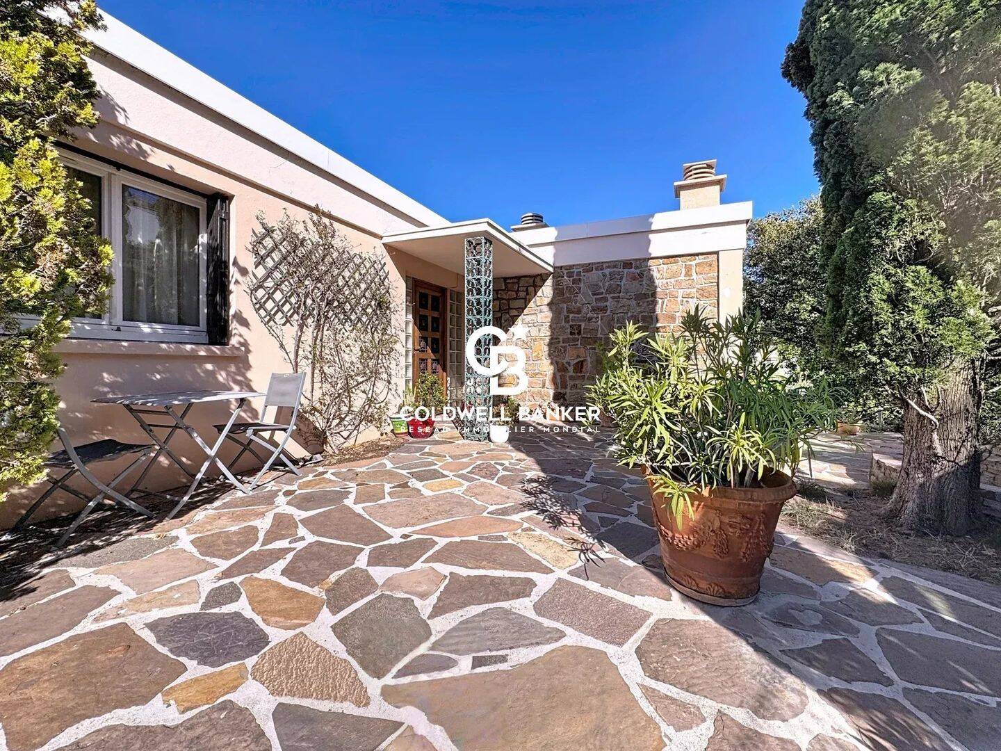Maison 8 pièces 201 m² · à Saint-Raphaël · 201 m² · 630 000 €