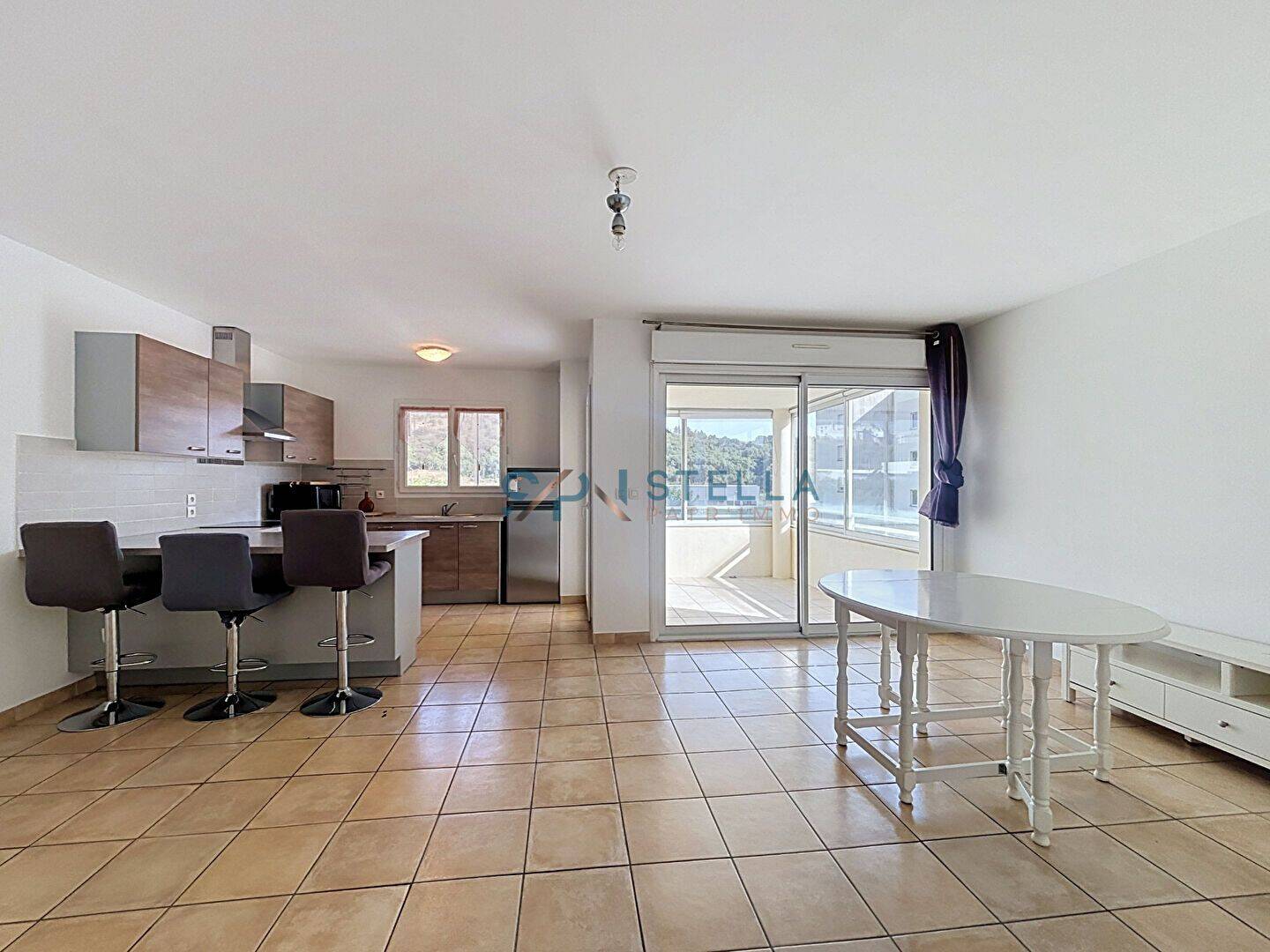 Appartement 3 pièces 66 m² · à Ajaccio · 65,6 m² · 1 090 €/mois