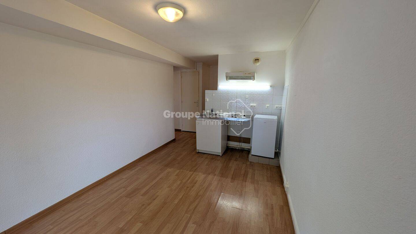 Appartement 2 pièces 33 m² · à Genas · 33 m² · 661 €
