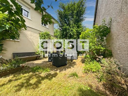 Maison à vendre 655 000 € 4 pièces 3 chambres 100 m² 320 m² de terrain Gabriel Péri-Estienne d'Orves Colombes 92700