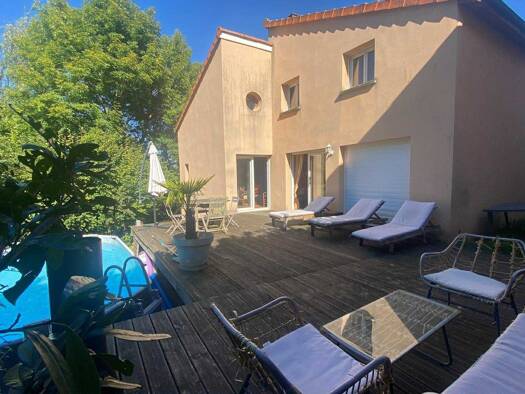 Maison à vendre 449 000 € 7 pièces 4 chambres 129 m² 525 m² de terrain Royat 63130