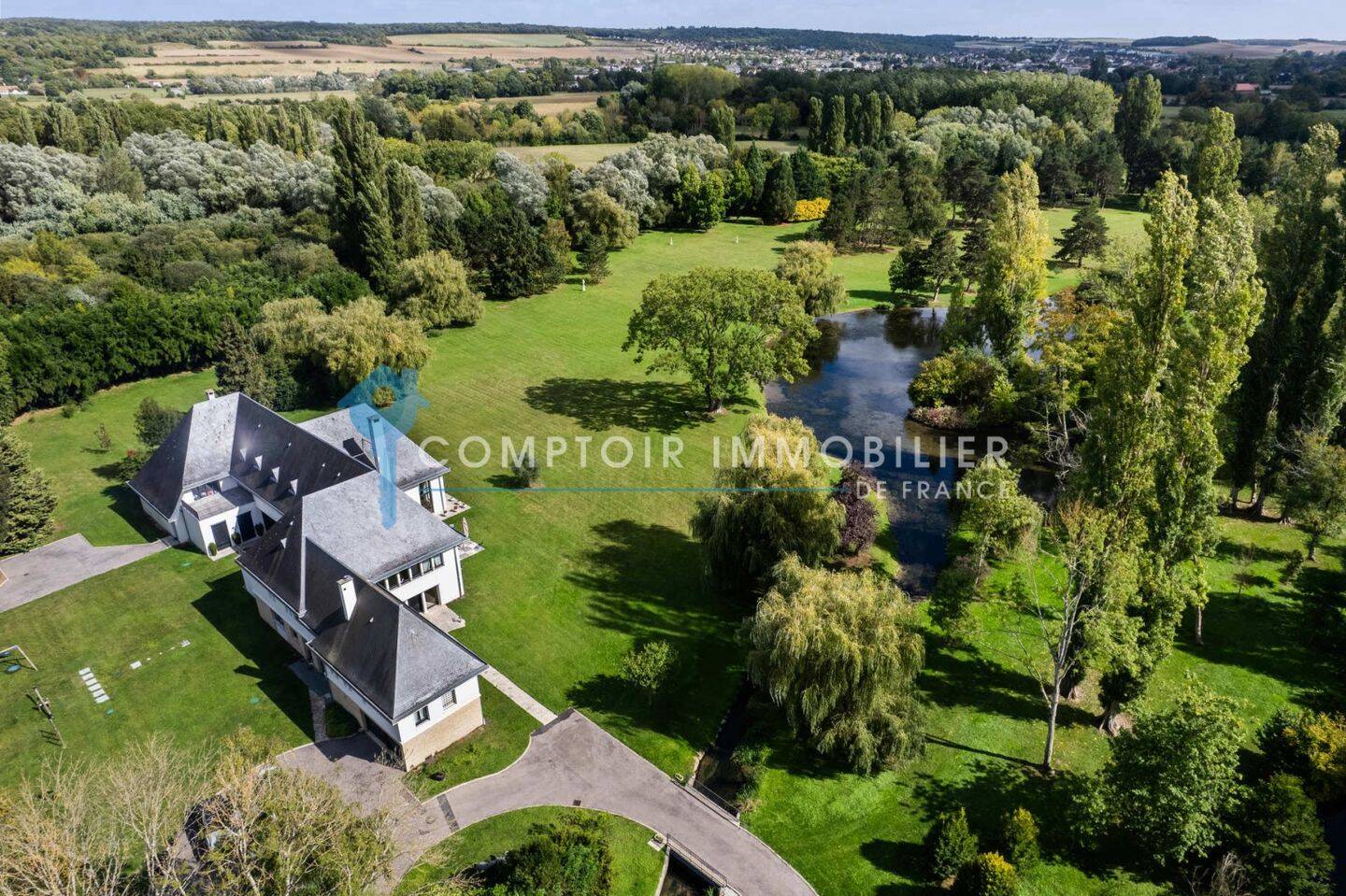 Maison 13 pièces 1032 m² · à Pacy-sur-Eure · 1 032 m² · 3 420 000 €