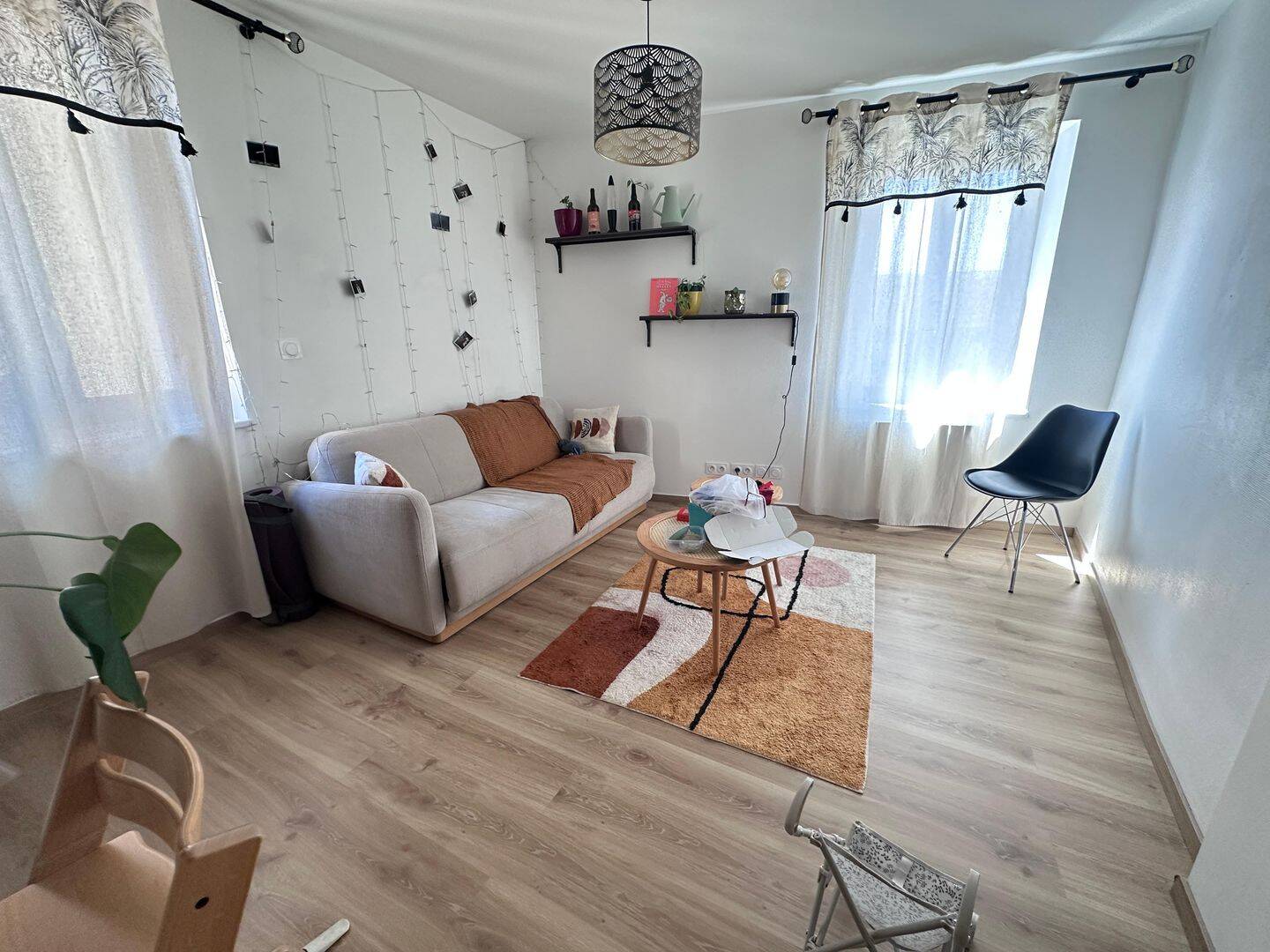 Appartement 2 pièces 70 m² · à Saint-Genis-Laval · 70,5 m² · 800 €/mois