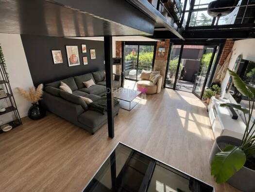 Loft à vendre 470 000 € 4 pièces 3 chambres 170 m² Mouvaux 59420