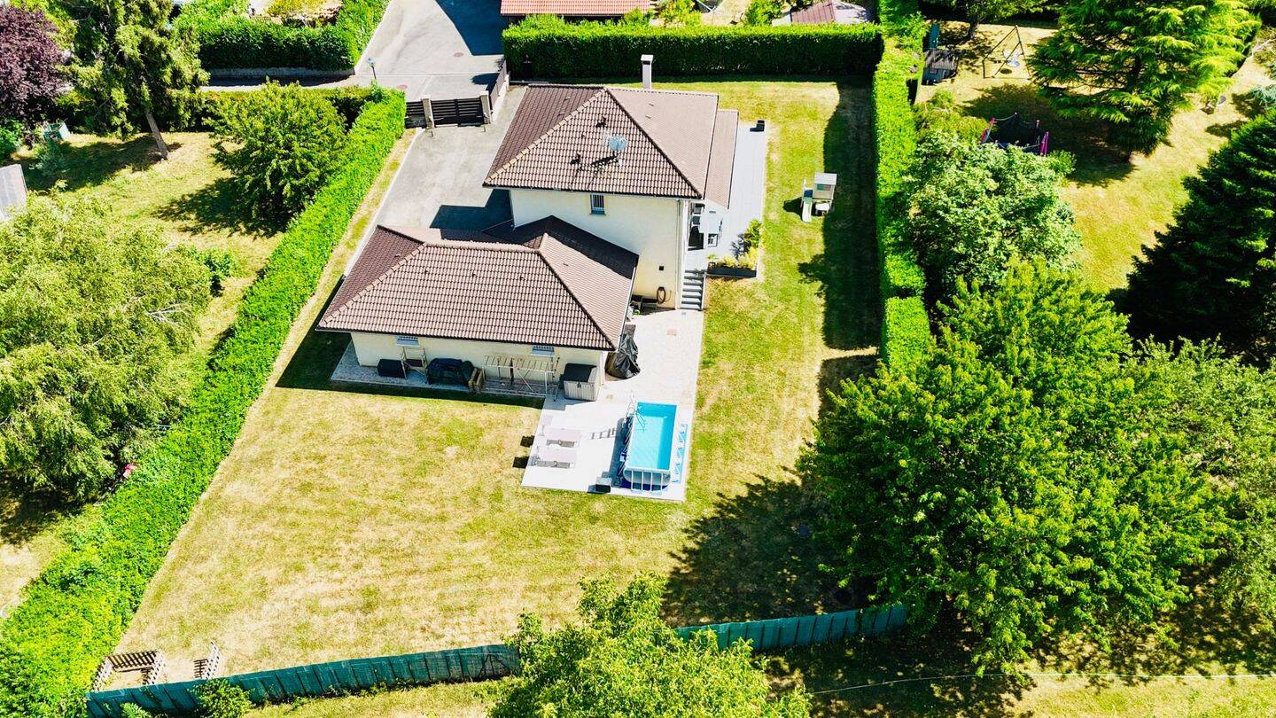 Maison 7 pièces 147 m² · à Valleiry · 147 m² · 685 000 €