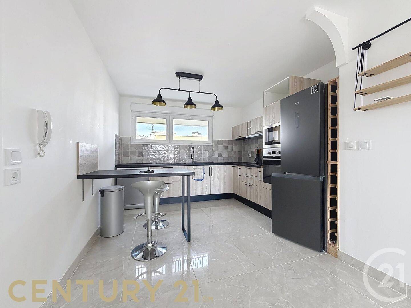 Appartement 2 pièces 45 m² · à Saint-Priest · 45,1 m² · 780 €/mois
