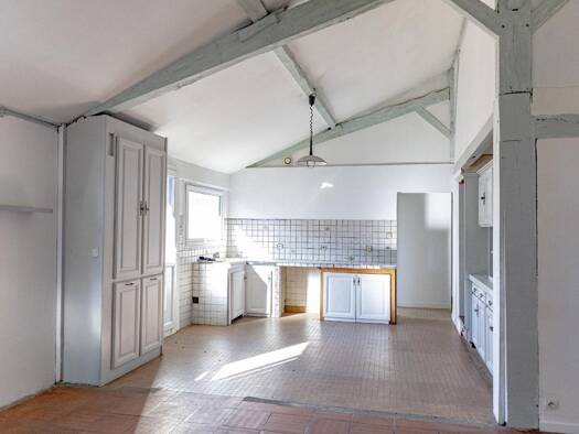 Appartement à vendre 195 750 € 3 pièces 2 chambres 84,4 m² RDC Léon 40550