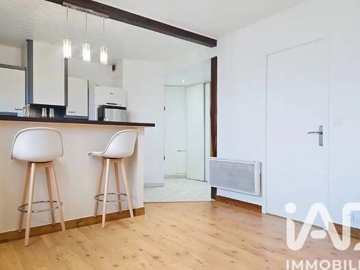 Appartement à vendre 118 000 € 2 pièces 1 chambre 37 m² RDC/1 Milly-la-Forêt 91490