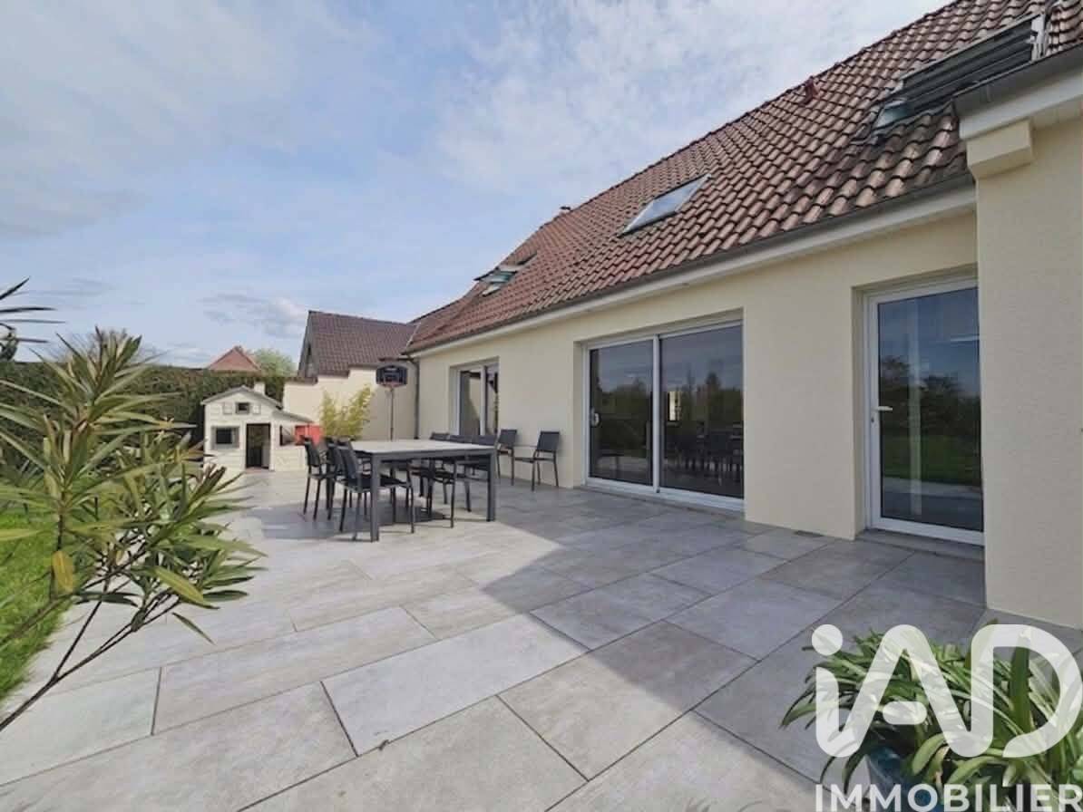 Maison 7 pièces 165 m² · à Saint-Venant · 165 m² · 335 000 €
