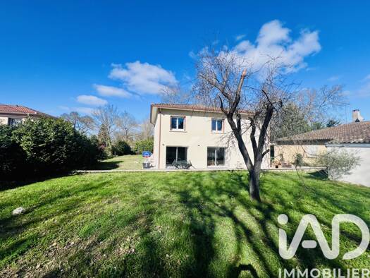 Maison à vendre 364 000 € 5 pièces 4 chambres 168 m² 1 200 m² de terrain Ségoufielle 32600