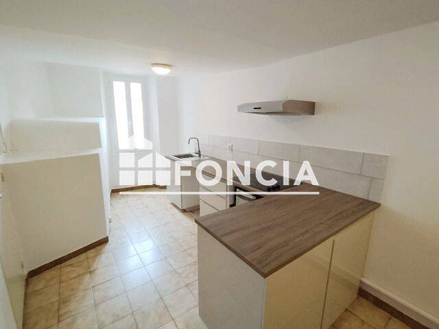 Appartement 1 pièce 28 m² · à Hyères · 28,5 m² · 490 €/mois