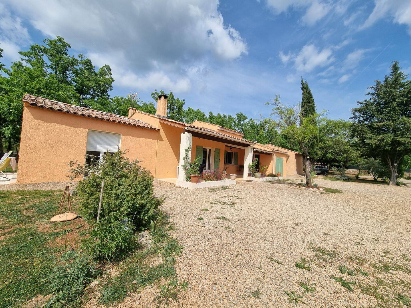 Maison 4 pièces 114 m² · à Régusse · 114 m² · 410 000 €