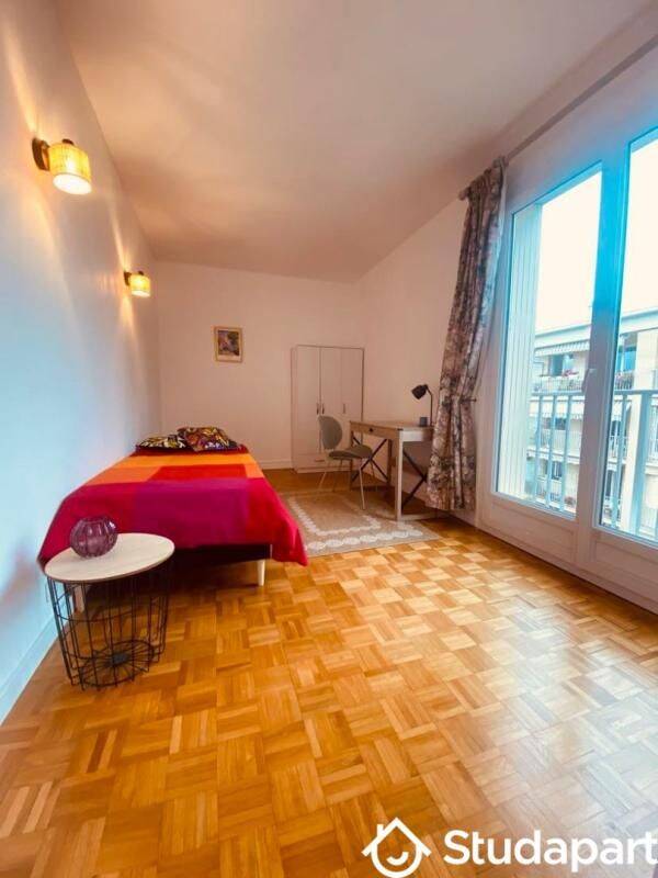 1 pièce 12 m² · à Compiègne · 12 m² · 450 €/mois