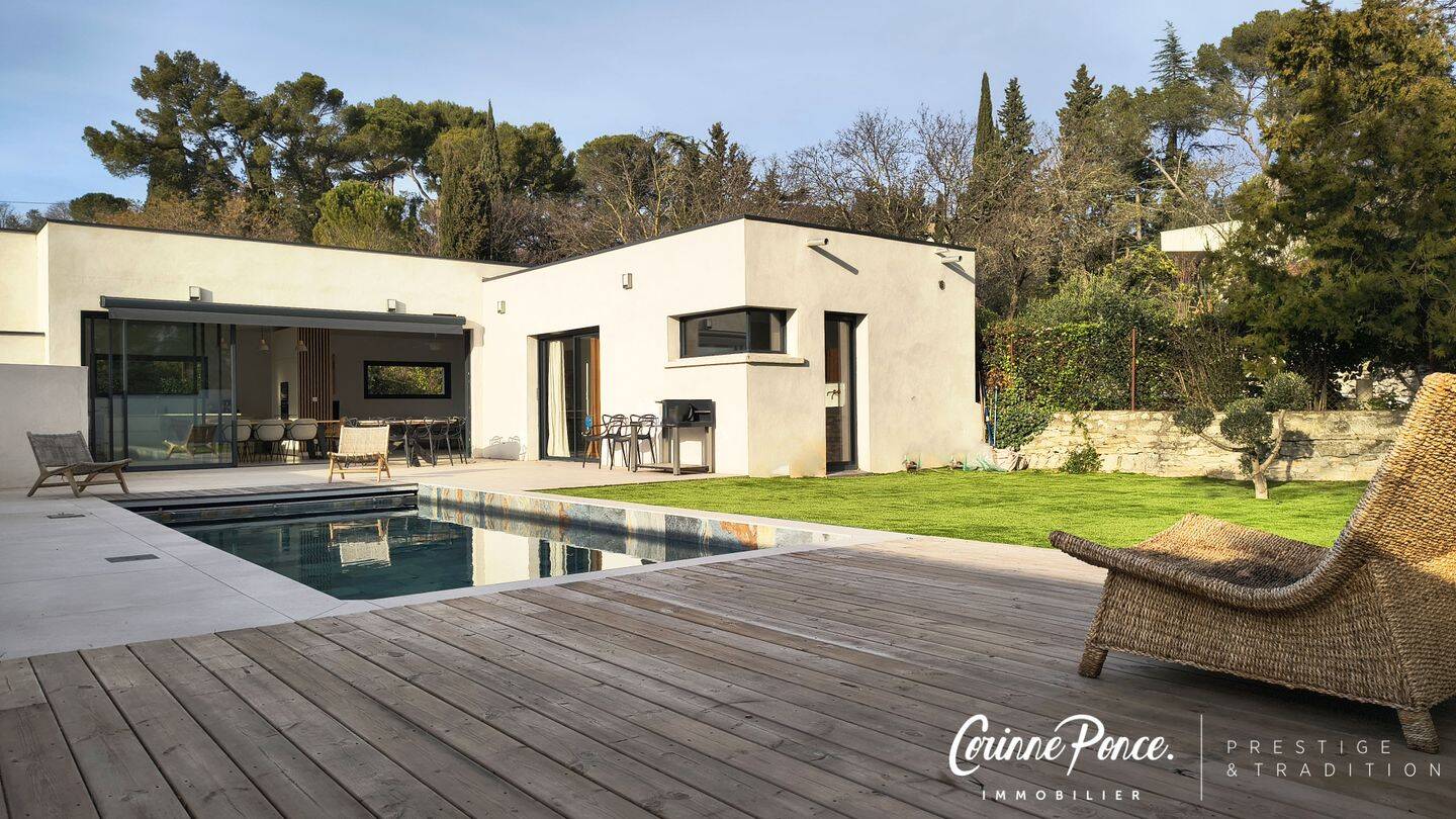 Maison 7 pièces 230 m² · à Nîmes · 230 m² · 1 190 000 €