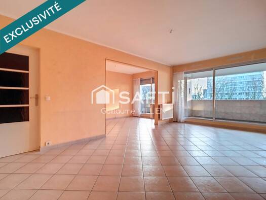 Appartement à vendre 199 000 € 4 pièces 2 chambres 89 m² Étage 4/7 Hôtel de Ville Mons-en-Barœul 59370