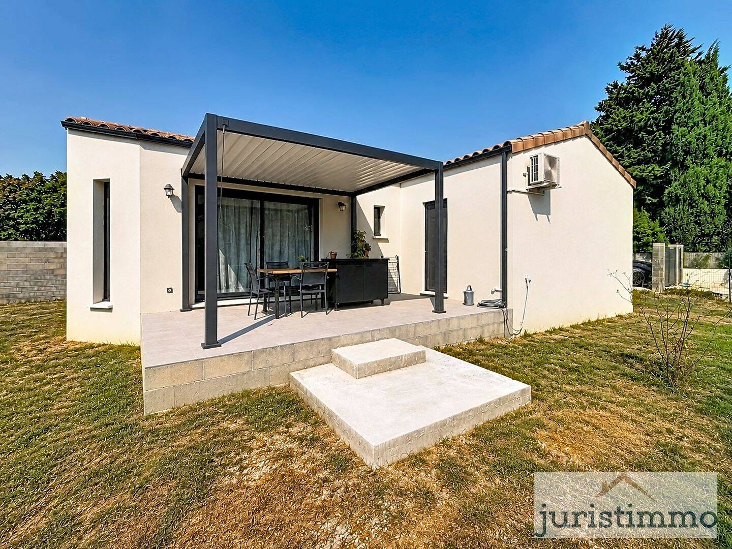 Maison 5 pièces 94 m² · à Camaret-sur-Aigues · 94 m² · 315 000 €