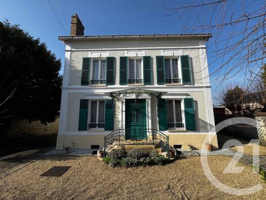 Maison à vendre 680 000 € 9 pièces 4 chambres 237,8 m² 1 106 m² de terrain Chailly-en-Bière 77930