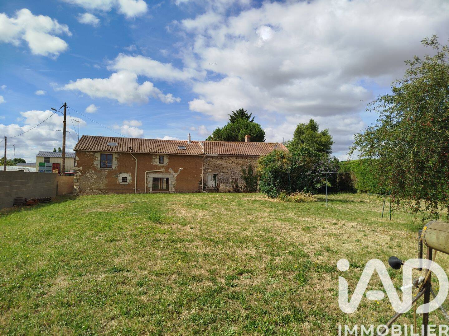 Maison 5 pièces 110 m² · à Ceaux-en-Loudun · 110 m² · 170 000 €