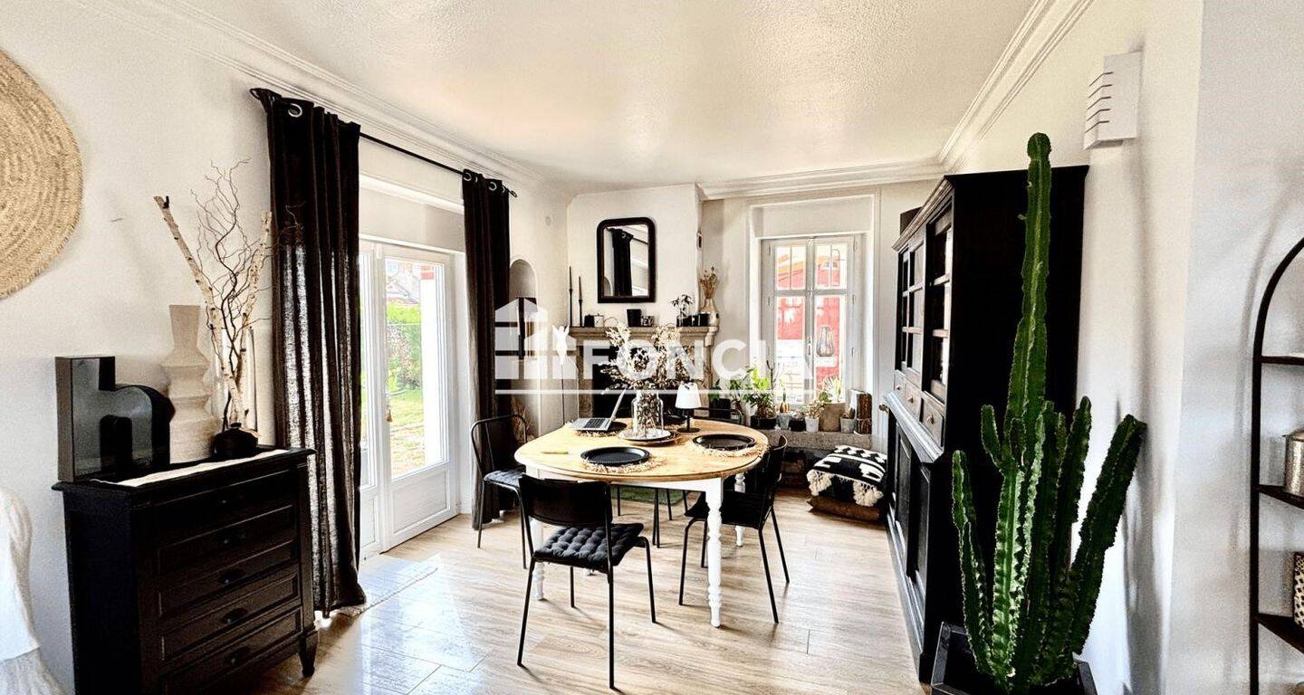 Maison 5 pièces 120 m² · à Cholet · 120 m² · 420 000 €
