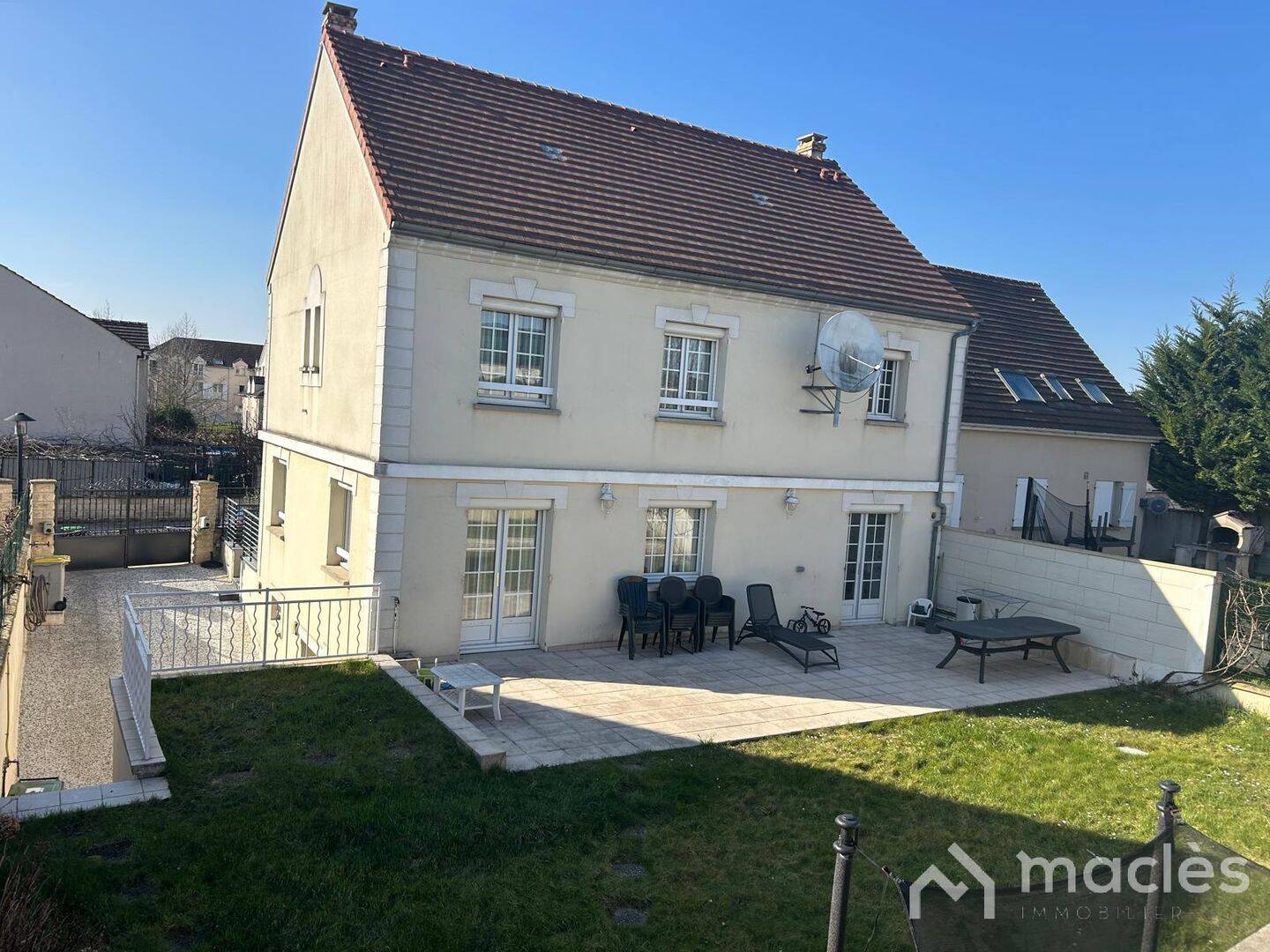 Maison 7 pièces 160 m² · à Groslay · 160 m² · 699 000 €