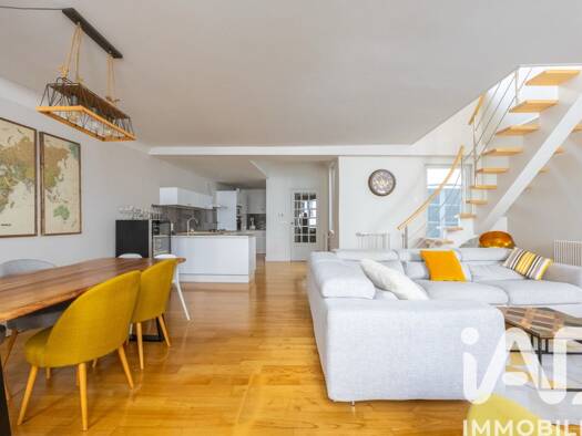 Duplex à vendre 609 800 € 5 pièces 4 chambres 127 m² Étage 3/3 Grand Bayonne Bayonne 64100