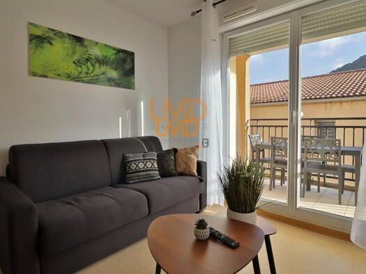 Appartement à vendre 77 000 € 2 pièces 2 chambres 42 m² RDC Avène 34260