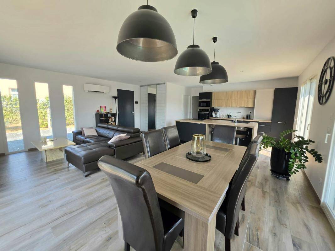 Maison 4 pièces 106 m² · à Budos · 106 m² · 345 000 €
