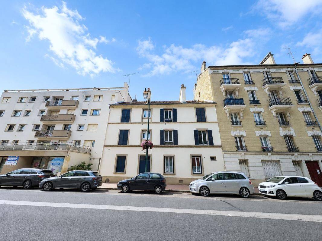 Appartement 3 pièces 45 m² · à Saint-Maurice · 44,8 m² · 1 080 €