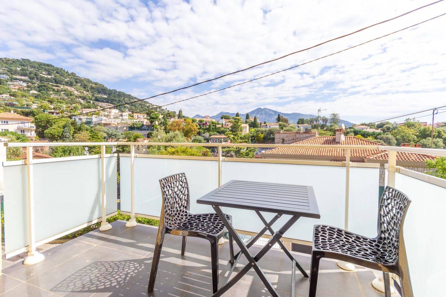 Appartement 2 pièces 37 m² · à Roquebrune-Cap-Martin · 36,8 m² · 1 269 €